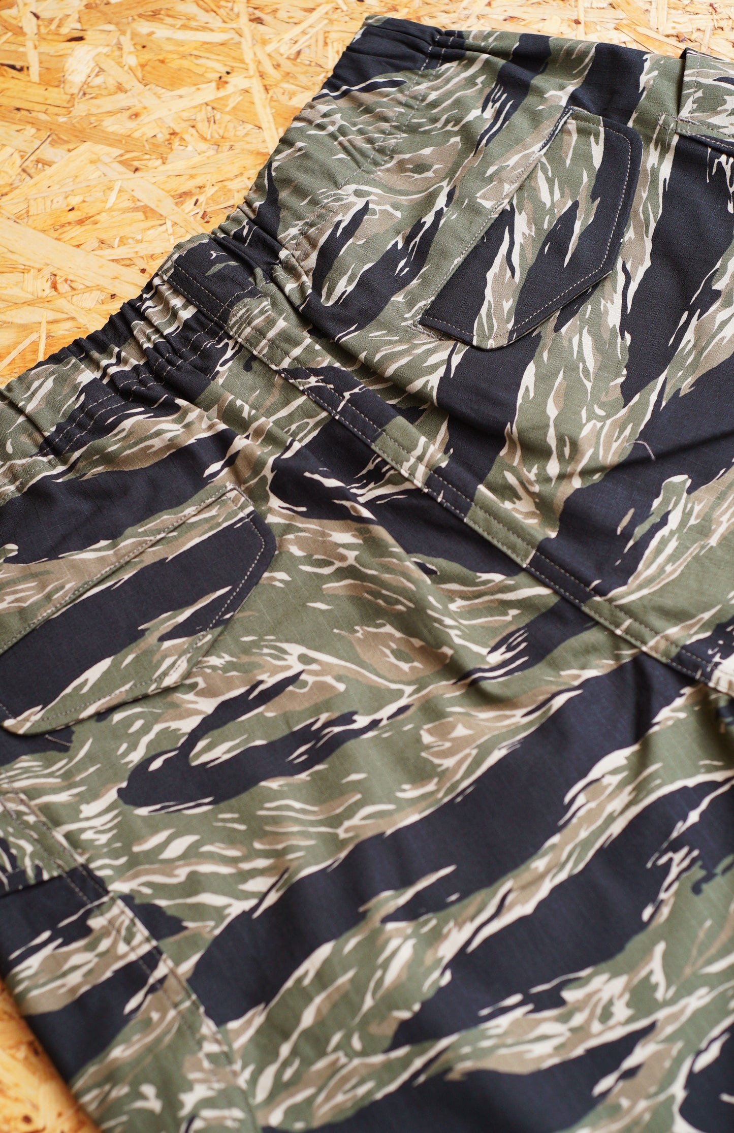 SUNNYSIDERS_*A VONTADE_*A Vontade - Fatigue Shorts, Tiger Camo_Shorts