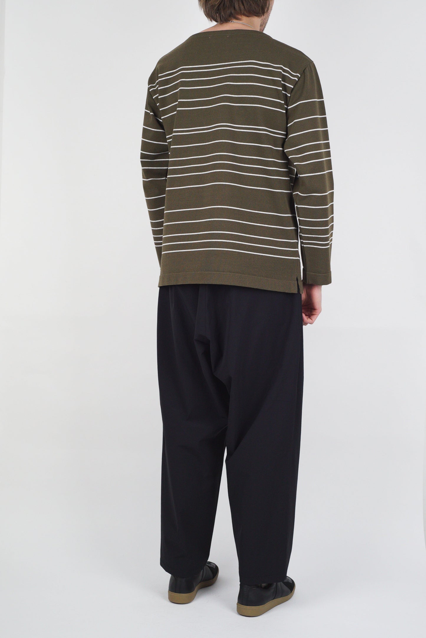 SUNNYSIDERS_FUJITO_Fujito - Basque Shirt “Pablo”, Olive & White_Sweats