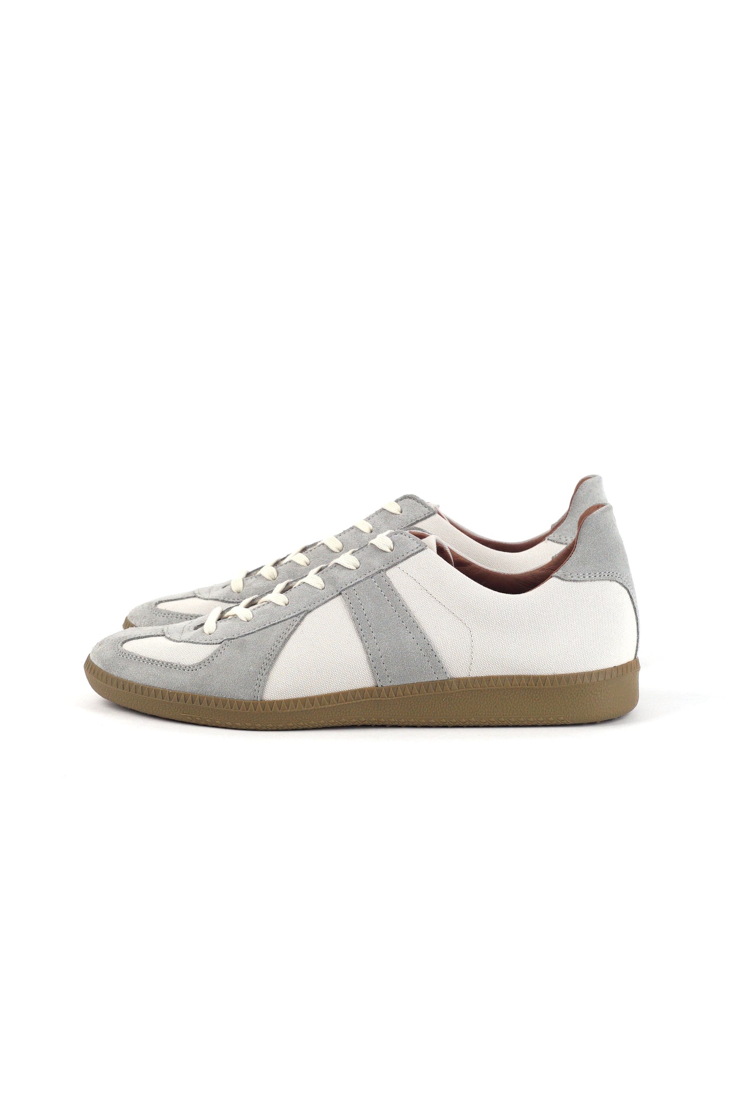 SUNNYSIDERS_REPRODUCTION OF FOUND_Reproduction of Found - German Military Trainer 1700VEF, White Stone_Trainer