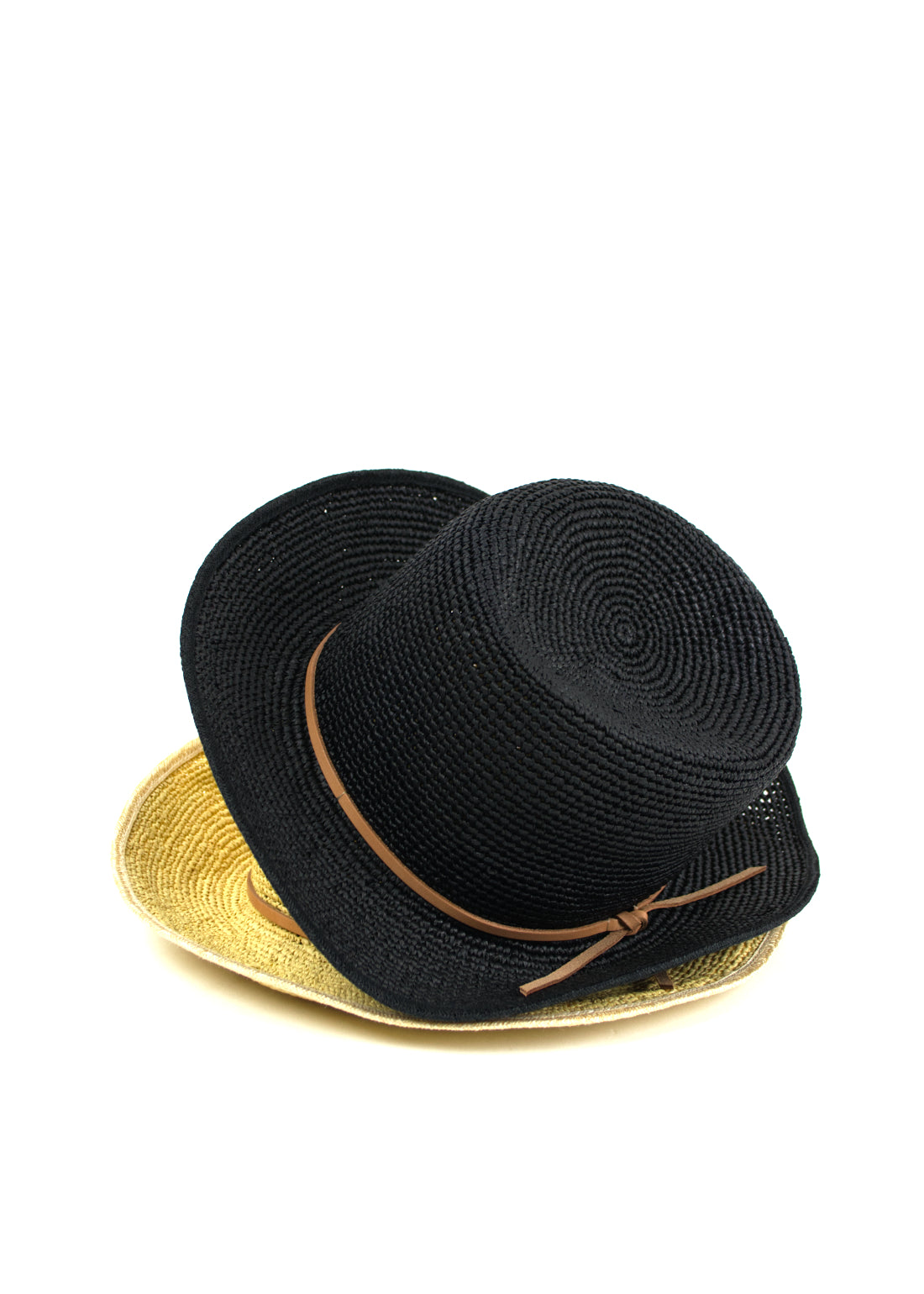 Fujito - 'Crush' Panama - Black