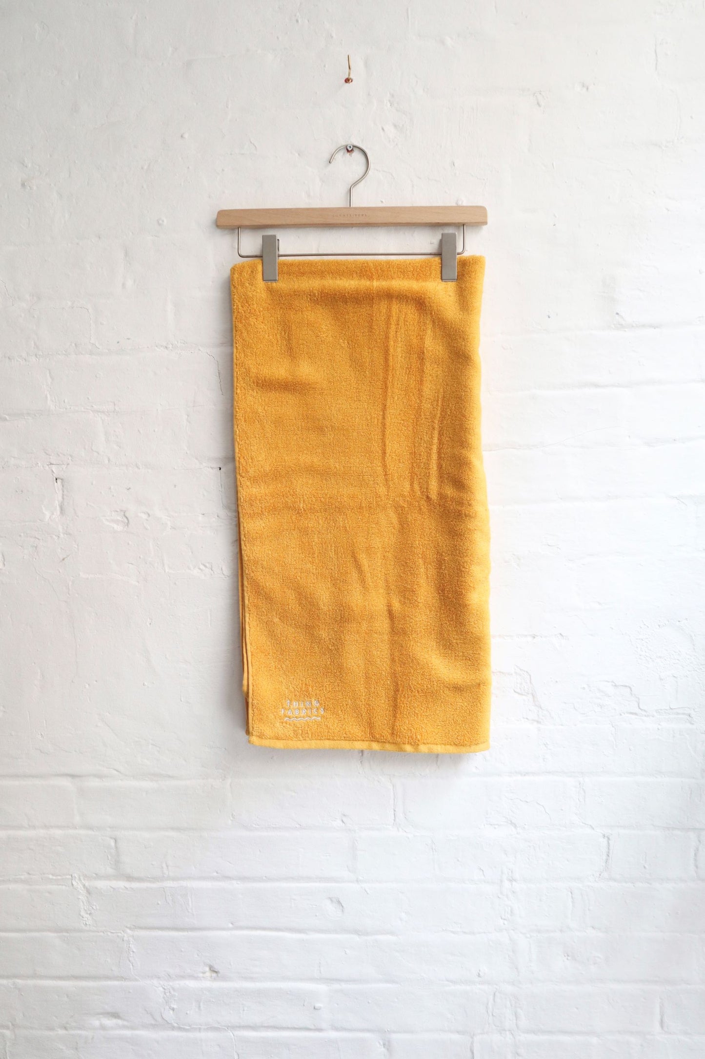 SUNNYSIDERS_THING FABRICS_Thing Fabrics - Tip Top Bath Towel, Yellow_Towel