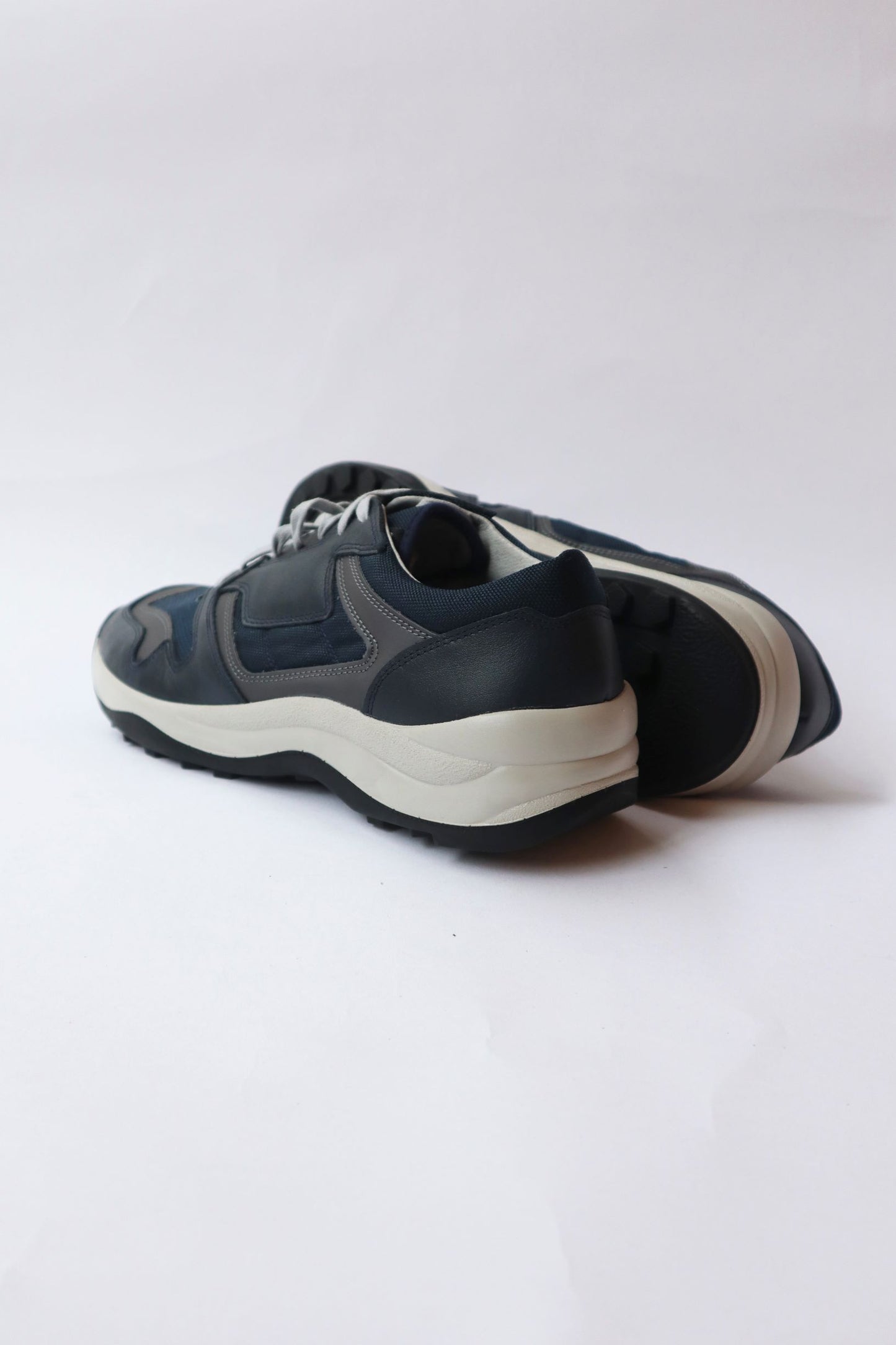 Reproduction of Found - British Military Trainer 1822CPL, Navy/Dark Gray