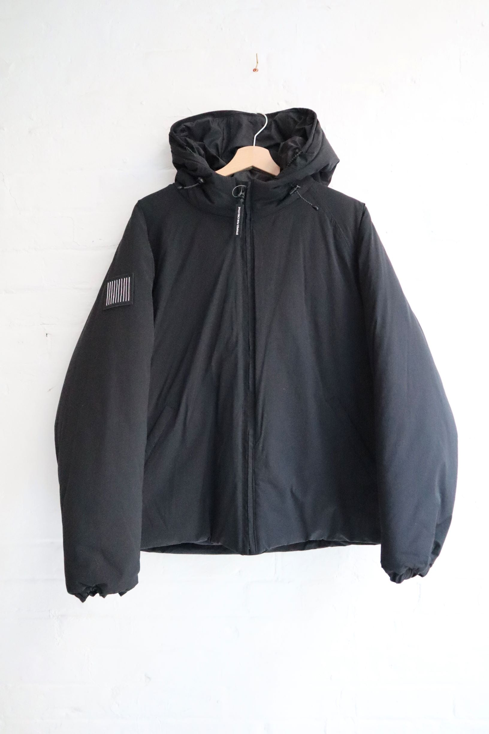 SUNNYSIDERS_SFC_SFC - Hoodie Puff Jacket, Black_Coats & Jackets