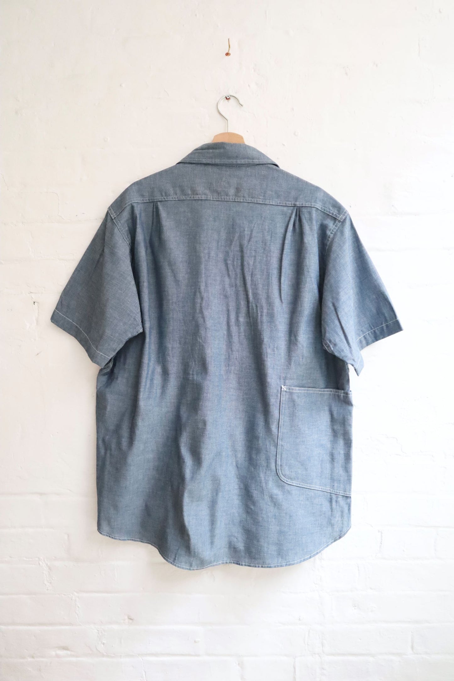 SUNNYSIDERS_SASSAFRAS_Sassafras - Diggin Shirt 1/2 Sleeve, Chambray_Shirts