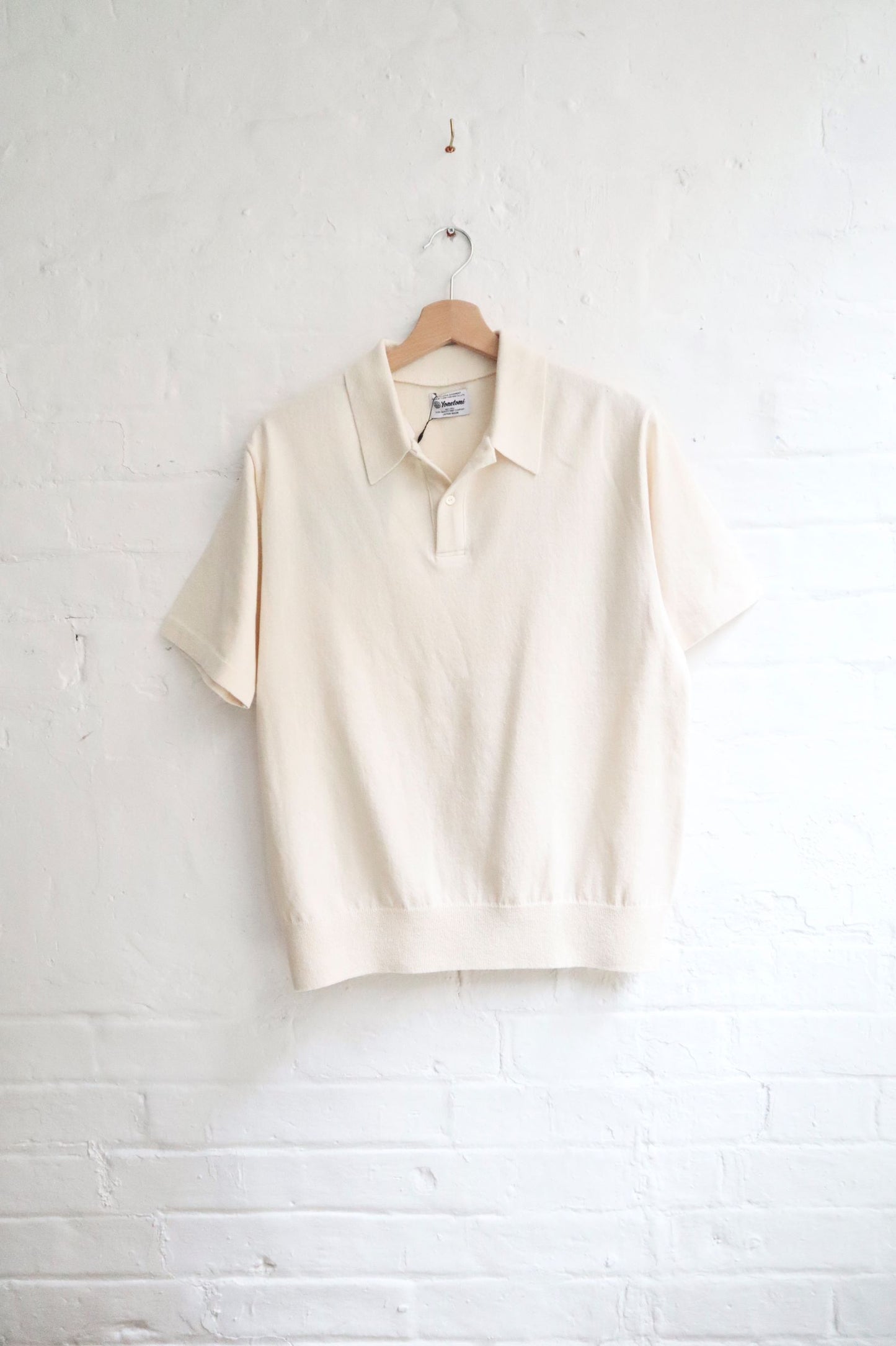 SUNNYSIDERS_YONETOMI_Yonetomi - Light Wave Cotton Knit Polo, Ecru_knitwear