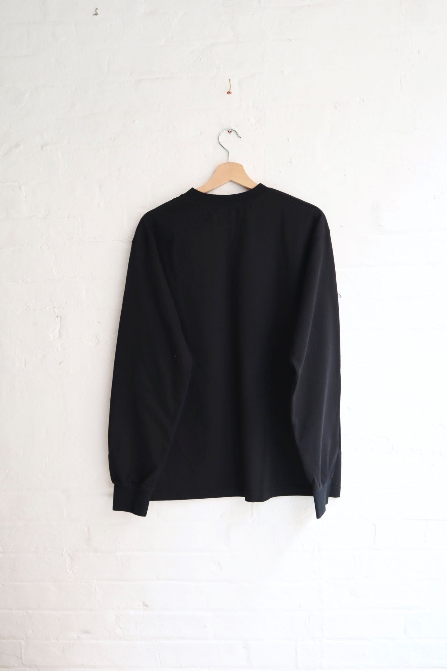 SUNNYSIDERS_YONETOMI_Yonetomi - New Basic Long Sleeve T-Shirt, Black_T-Shirts
