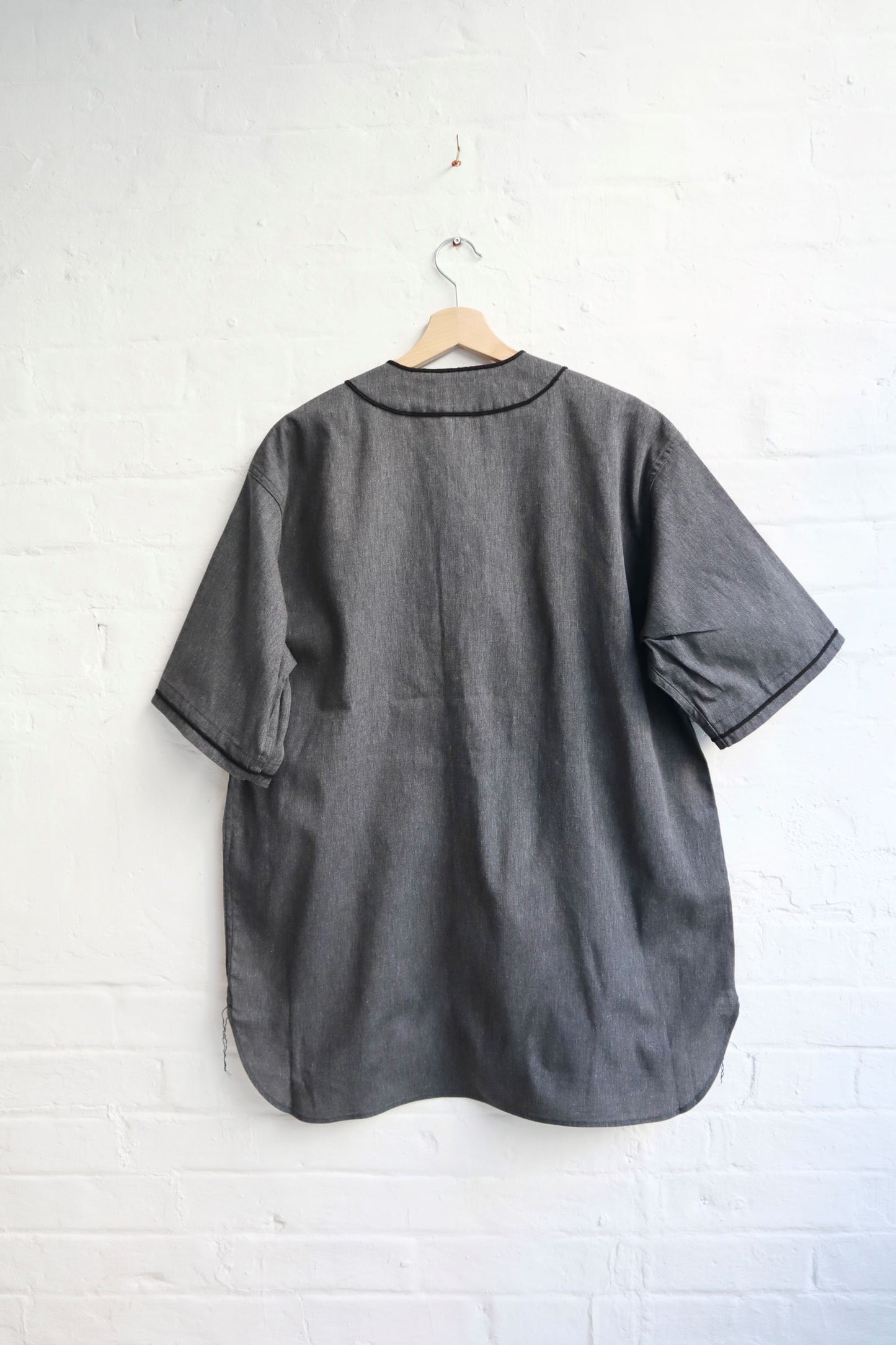 SUNNYSIDERS_*A VONTADE_*A Vontade - Baseball Shirt, Black_Shirts