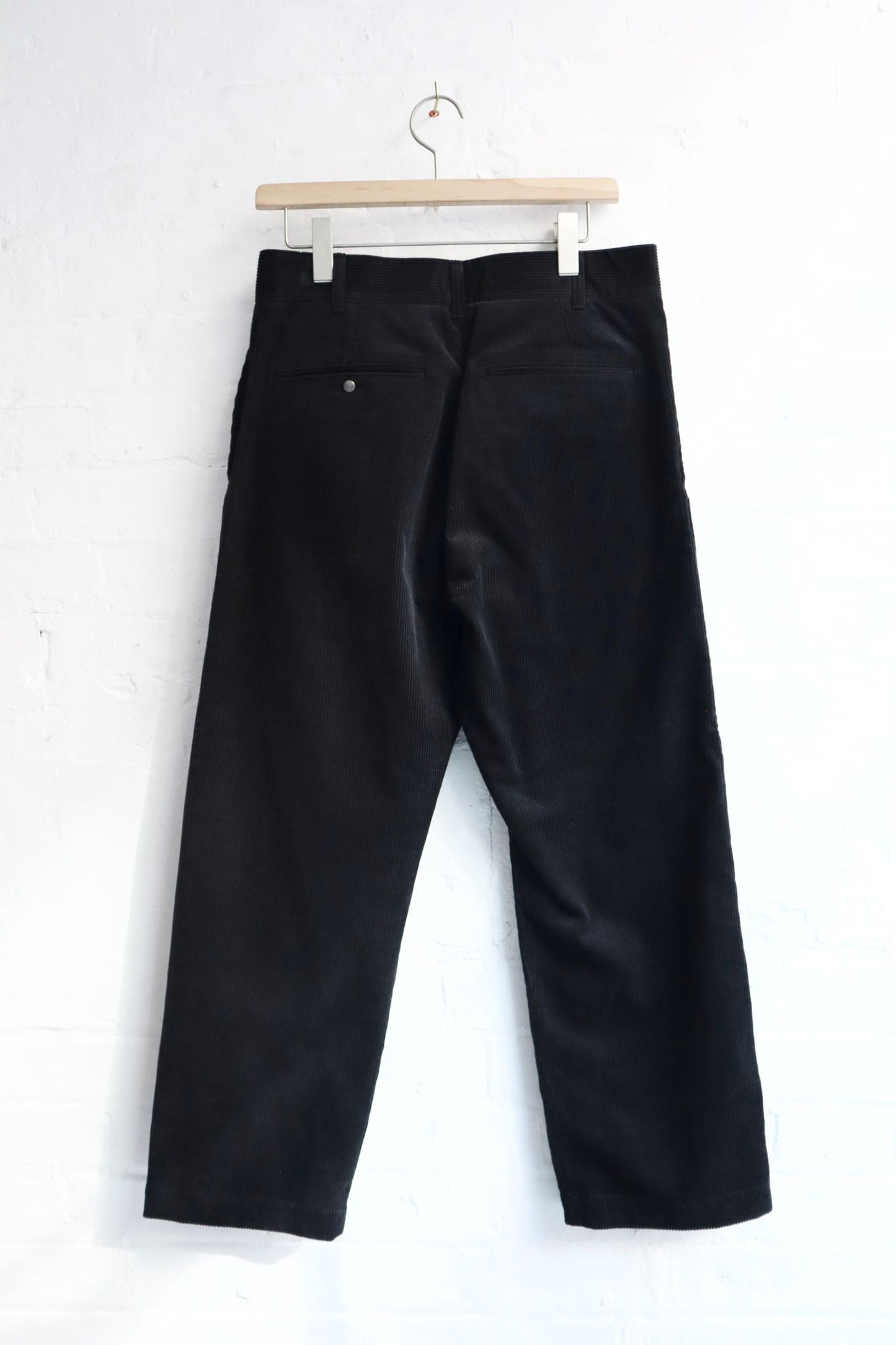 Fujito - Wide Slacks, Black