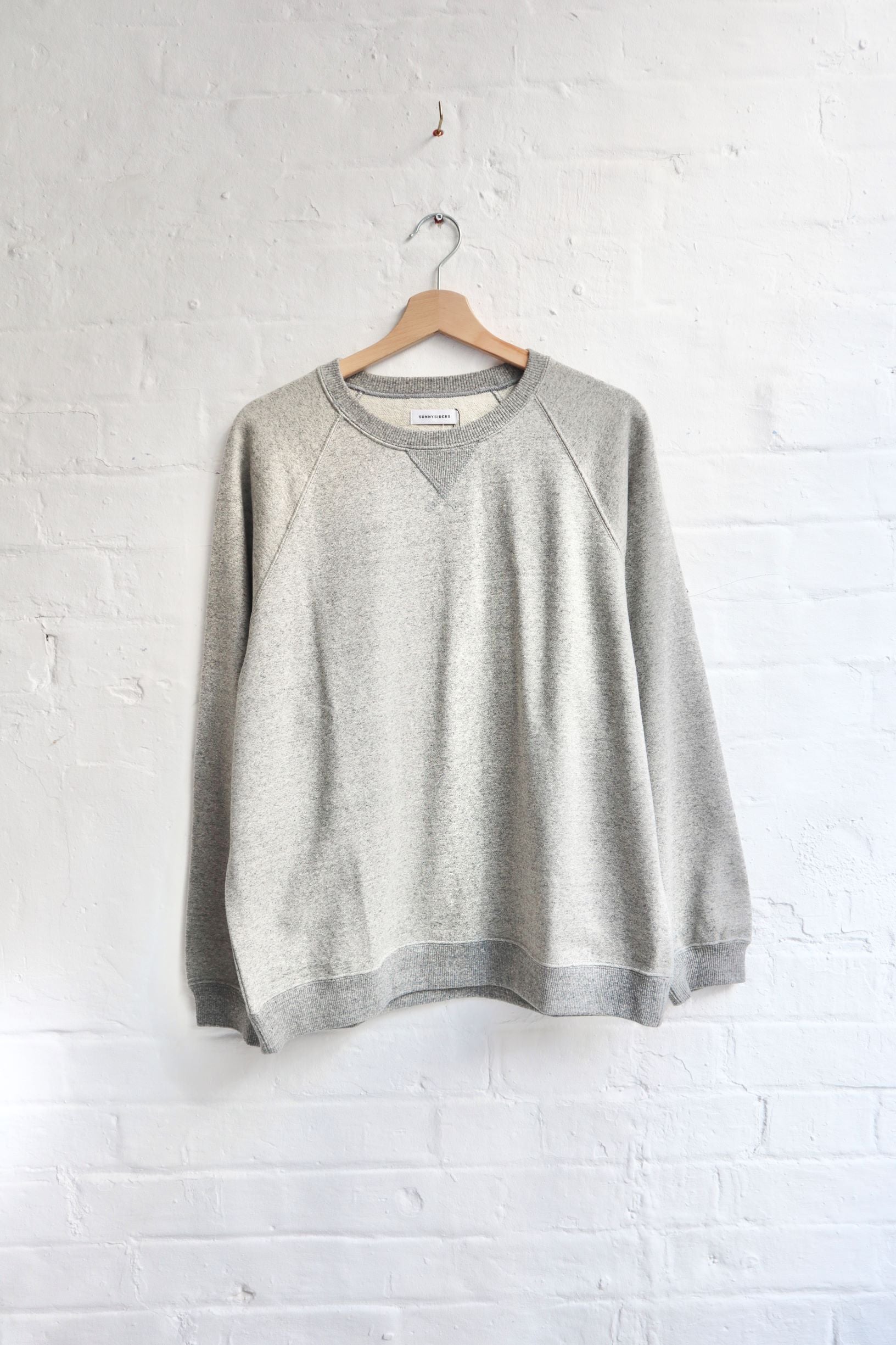 SUNNYSIDERS_SUNNYSIDERS_Sunnysiders - Raglan Sweatshirt, Grey Marl_Sweats