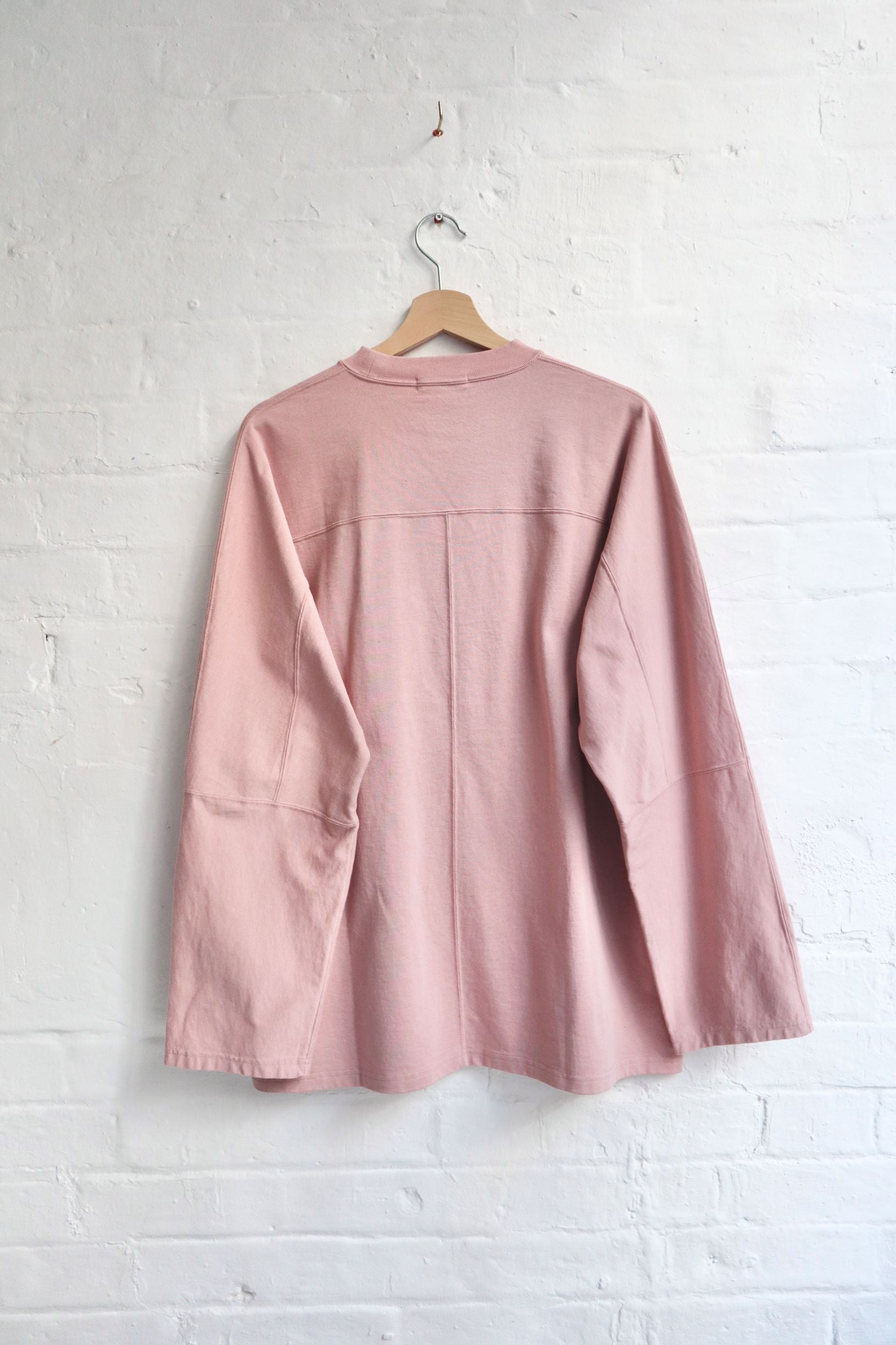 SUNNYSIDERS_FUJITO_Fujito - Long Sleeve T-Shirt, Smokey Pink_T-Shirts