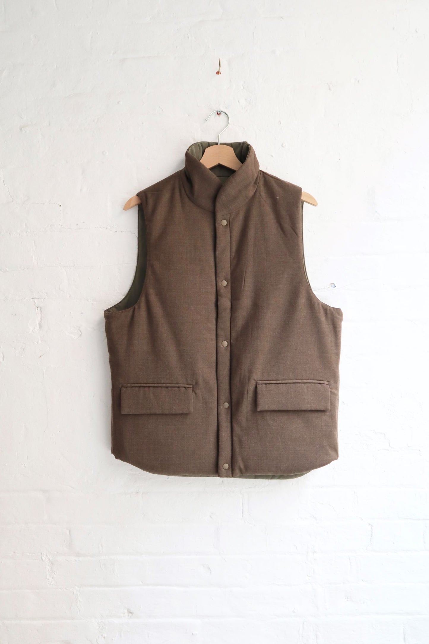 *A Vontade - Reversable Vest, Olive / Khaki