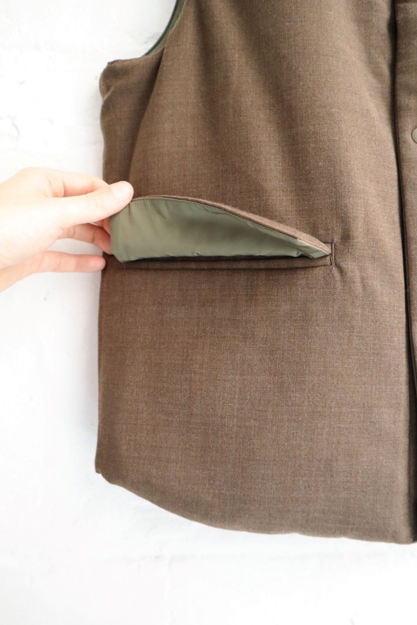 *A Vontade - Reversable Vest, Olive / Khaki