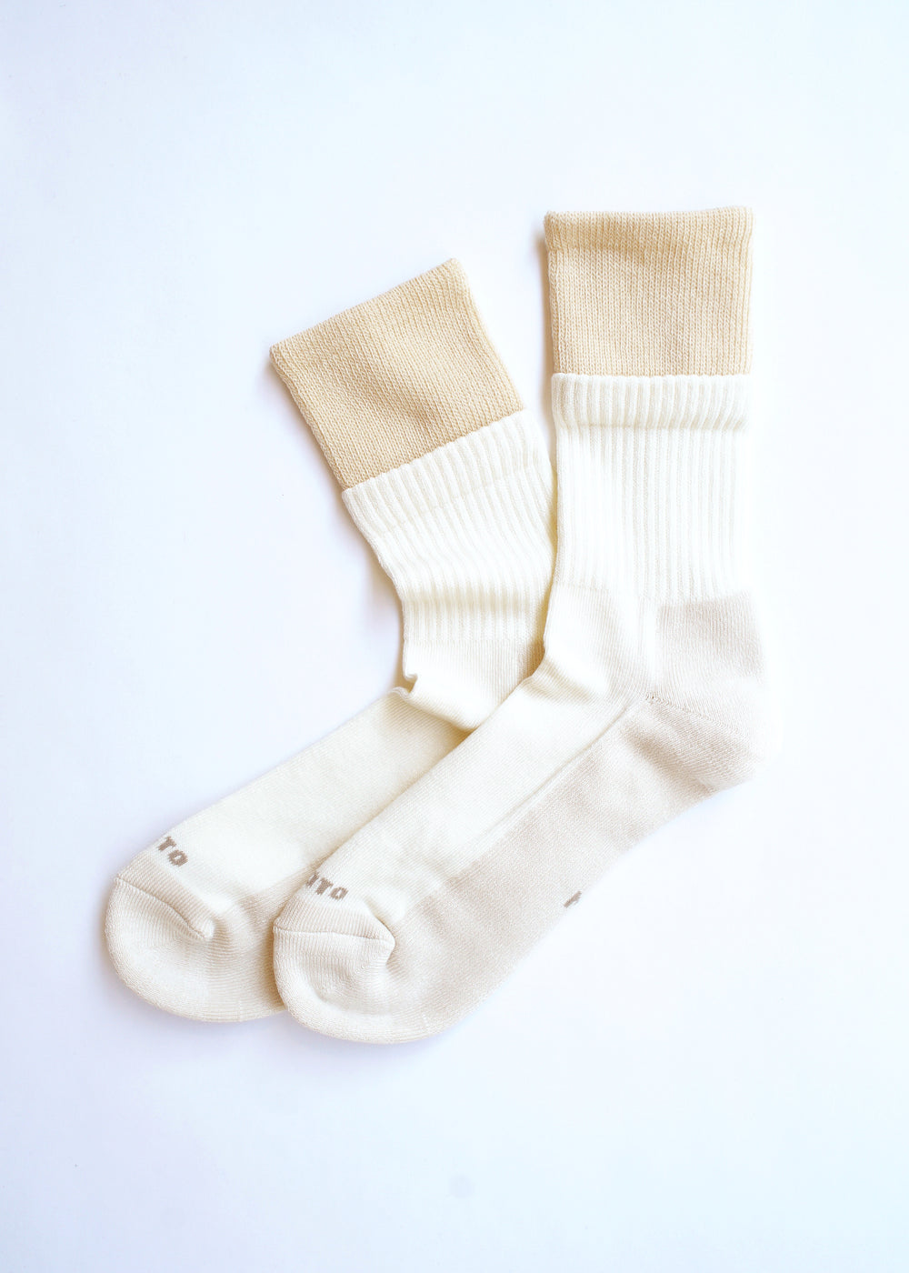 Rototo - Organic Cotton Double Layer Crew Socks, Ivory / Off White