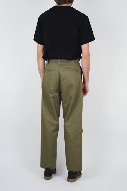 Fujito - 2 Tuck Trousers, Olive Green