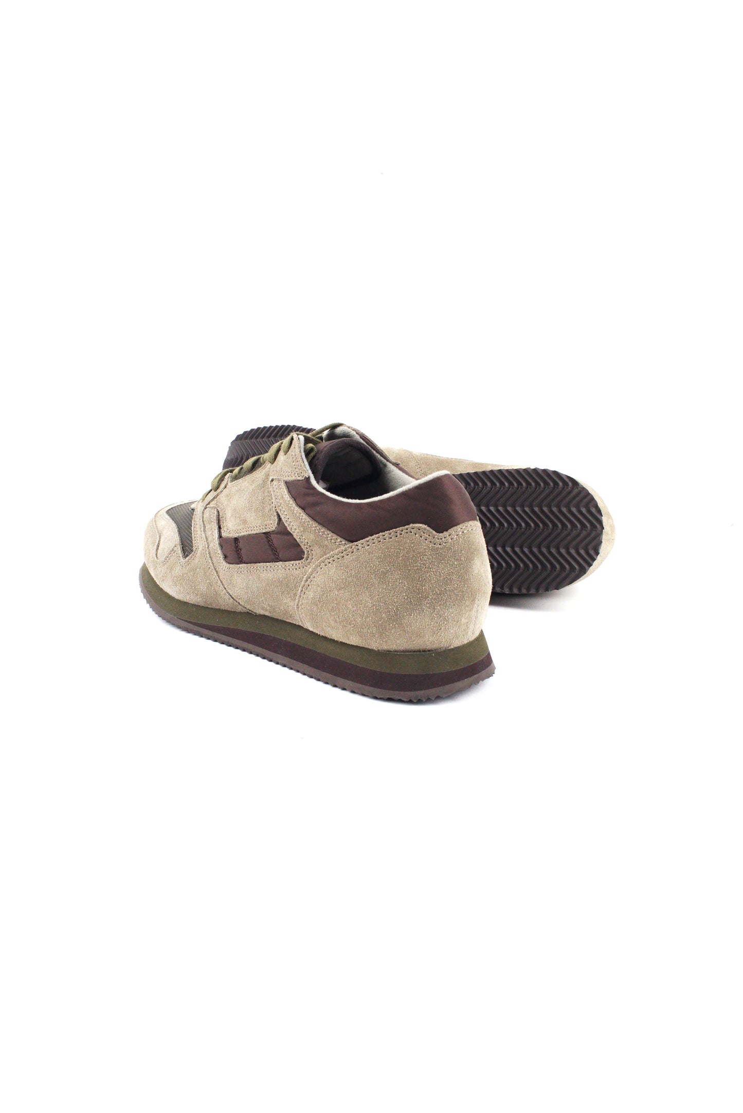 
                  
                    Reproduction of Found -  British Military Trainer 1800FS, Beige / Olive
                  
                