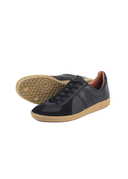 Reproduction of Found - German Military Trainer 1700L, Black