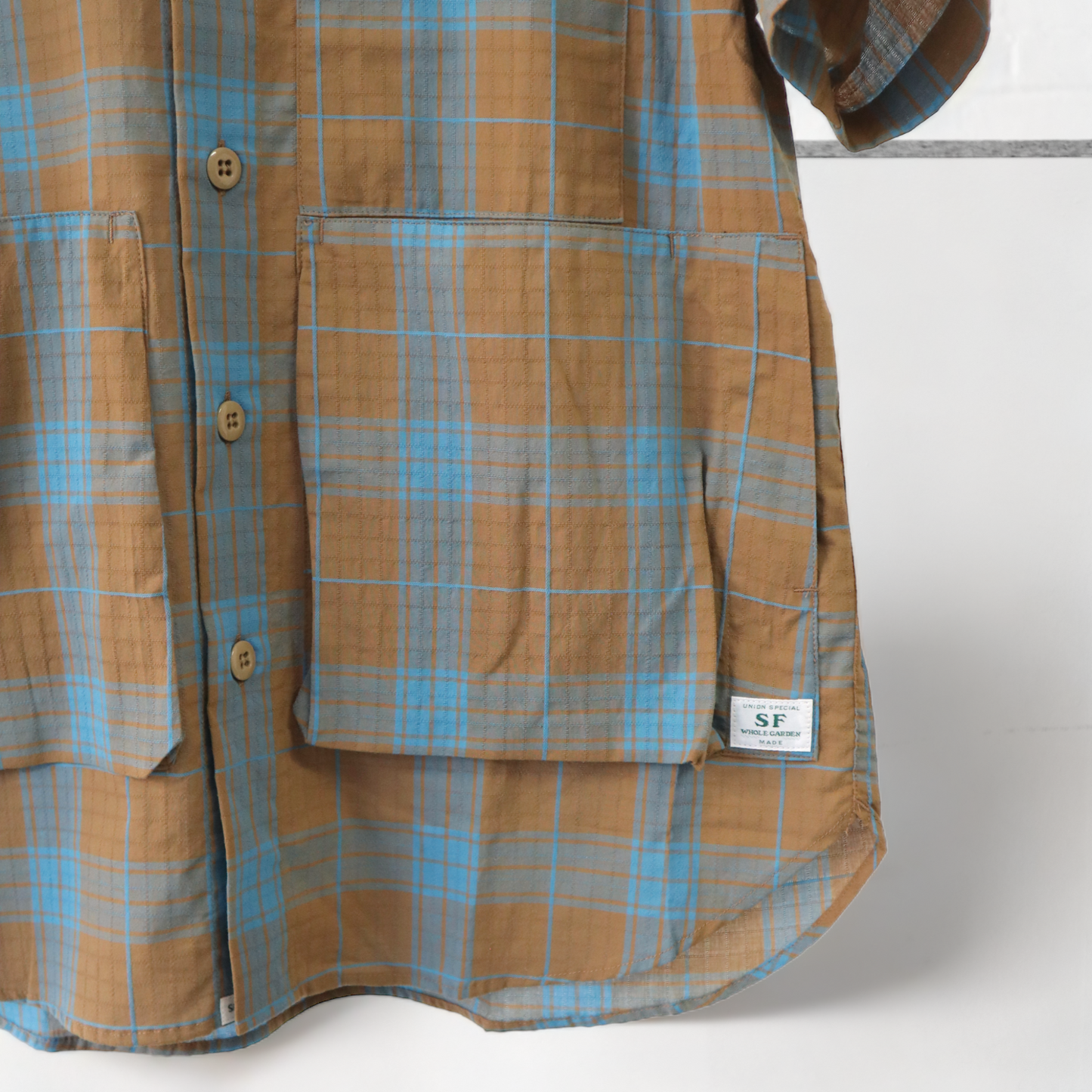 
                  
                    SUNNYSIDERS_SASSAFRAS_Digs Crew Half 1/2 Shirt Brown_Shirts & Tops
                  
                