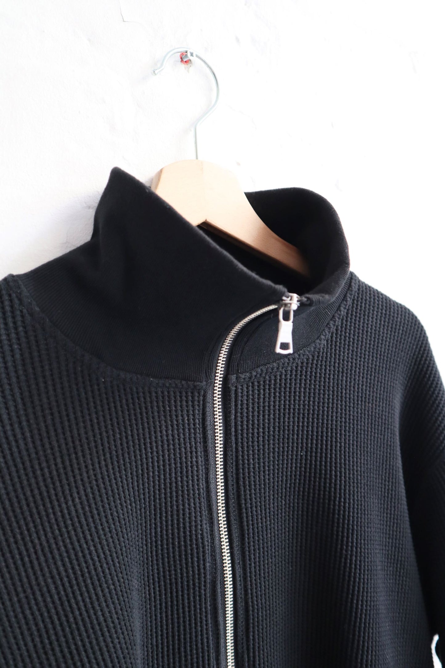 *A Vontade - Waffle Drivers Zip-Through, Black