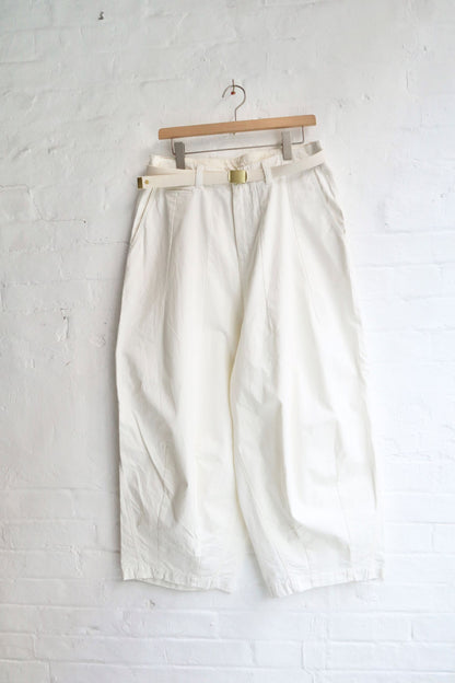 SUNNYSIDERS_Master & Co._Master & Co. - Farmers Trousers, White_Trousers