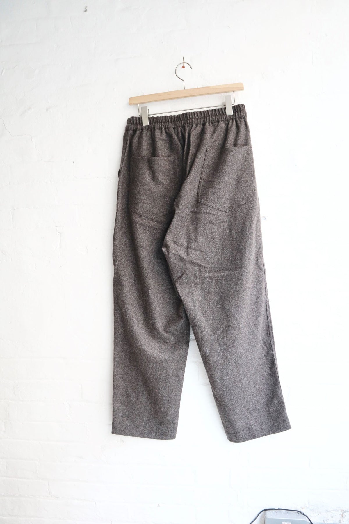 H.Unit - Wool Easy Pants, Brown