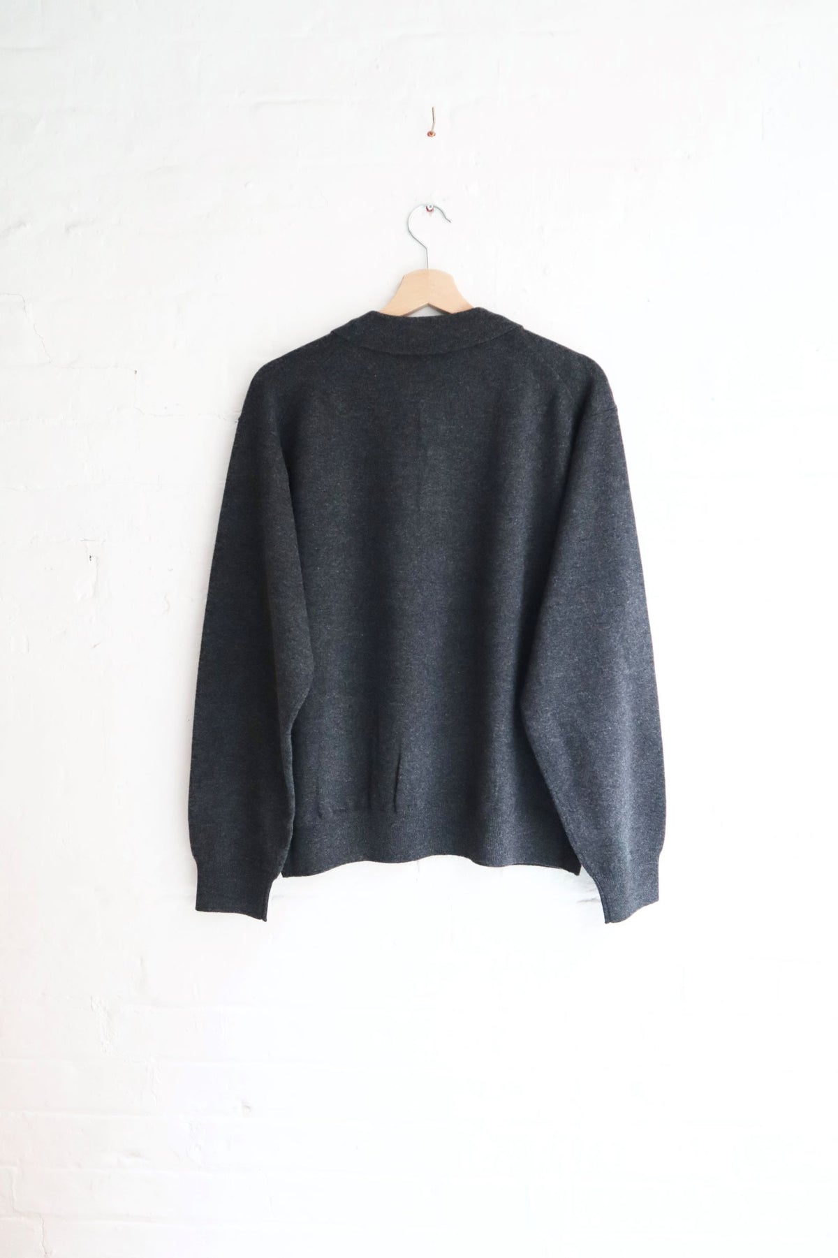 SUNNYSIDERS_Crepuscule_Crepuscule - Long Sleeve Polo Knit, Charcoal_knitwear