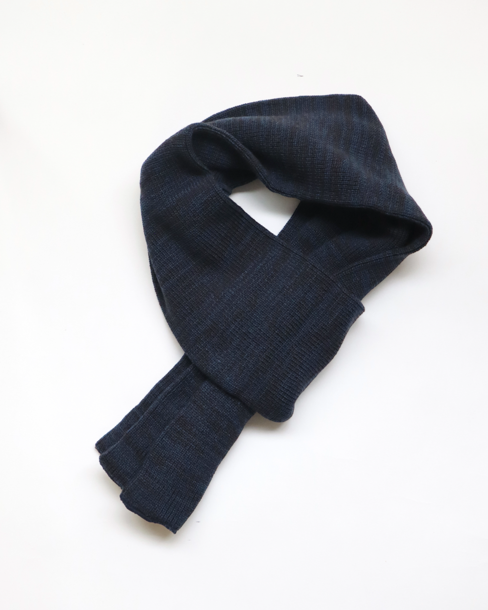 R1104 RoToTo SOCK STOLE SCARVES- Charcoal/Blue