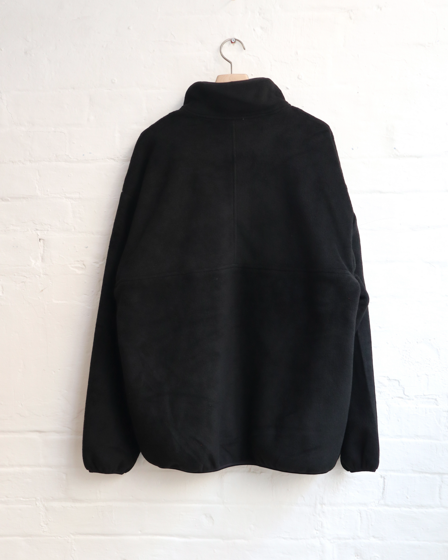 
                  
                    Fleece Pullover Jacket [SNYAW22-009] BLACK
                  
                