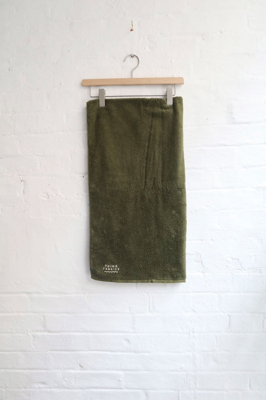 Thing Fabrics - Tip Top Bath Towel, Olive Green