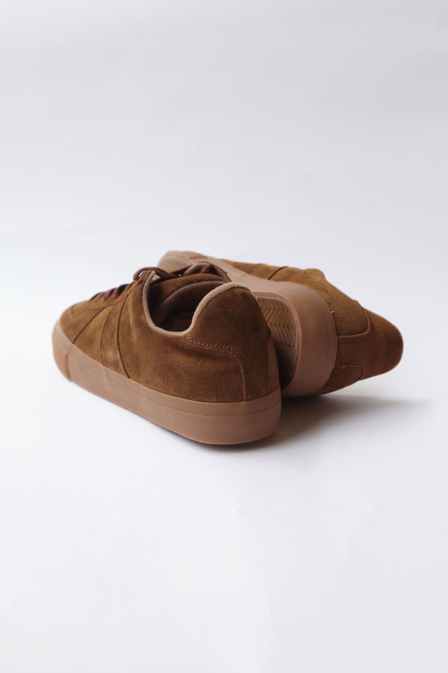 
                  
                    4700S GERMAN MILITARY TRAINER Tobacco Suede
                  
                