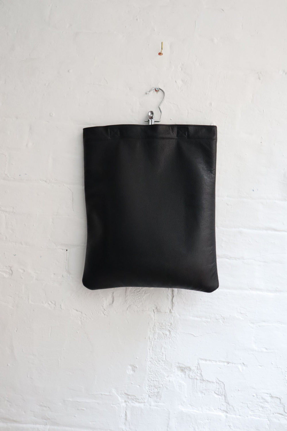 Leather Flat Bag [WF1-A128] Black
