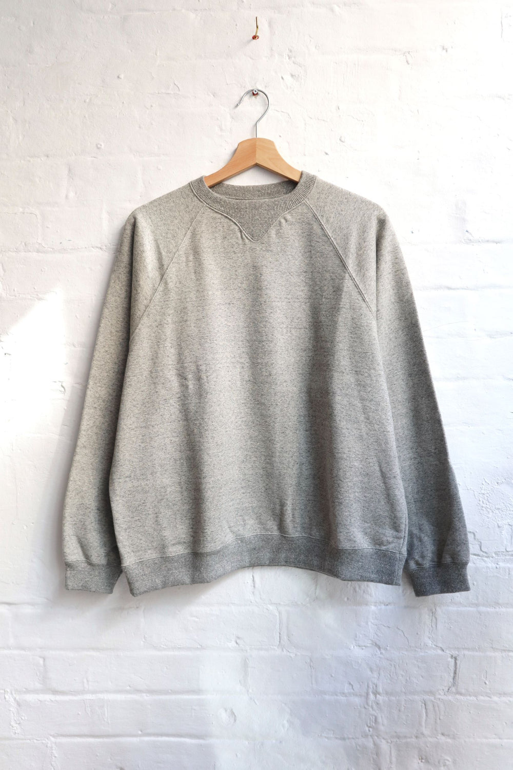 Sunnysiders - Raglan Sweat, Grey Melange