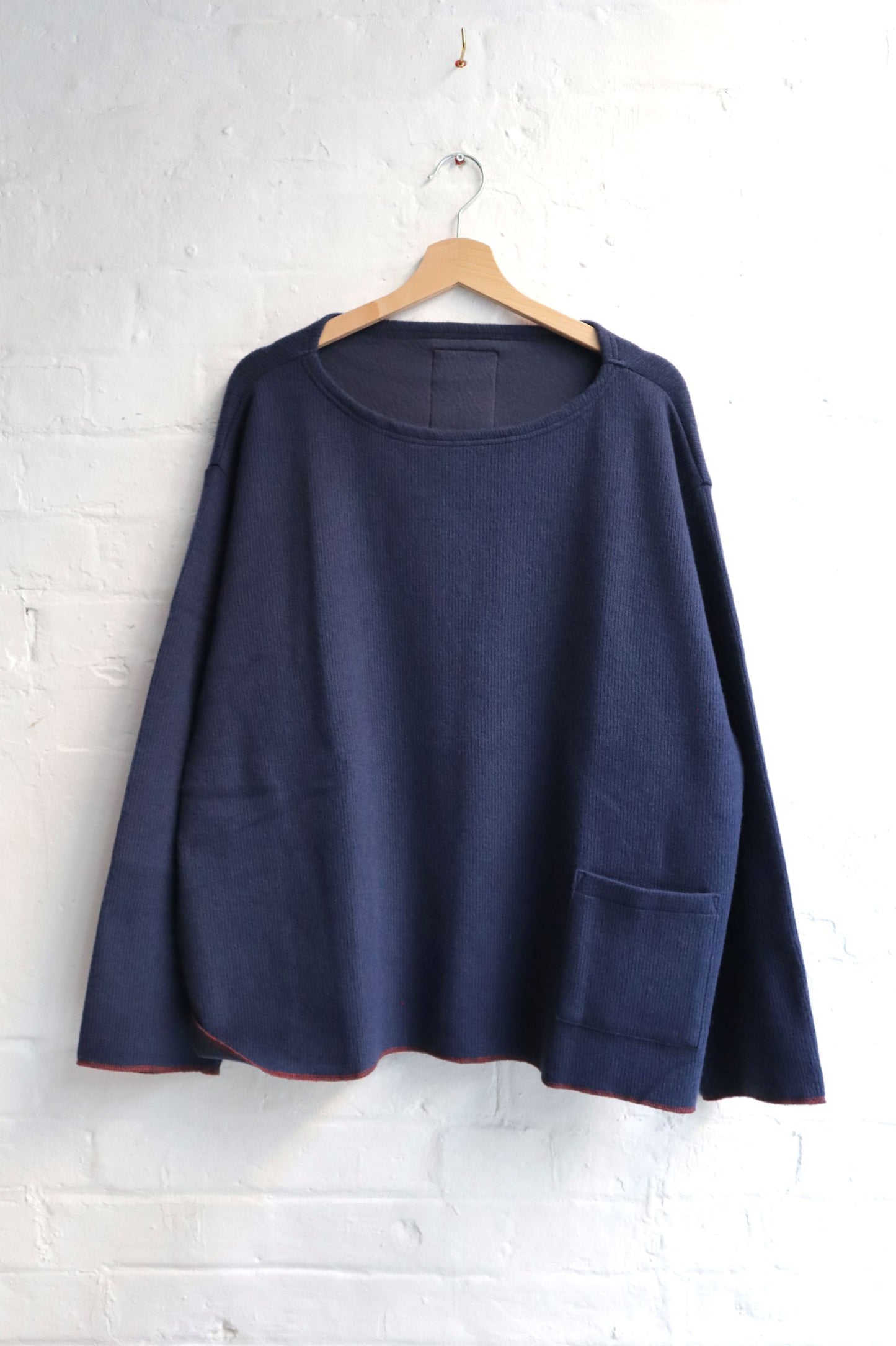 
                  
                    SUNNYSIDERS_H.UNIT_H.Unit - Basque Knit, Navy_knitwear
                  
                