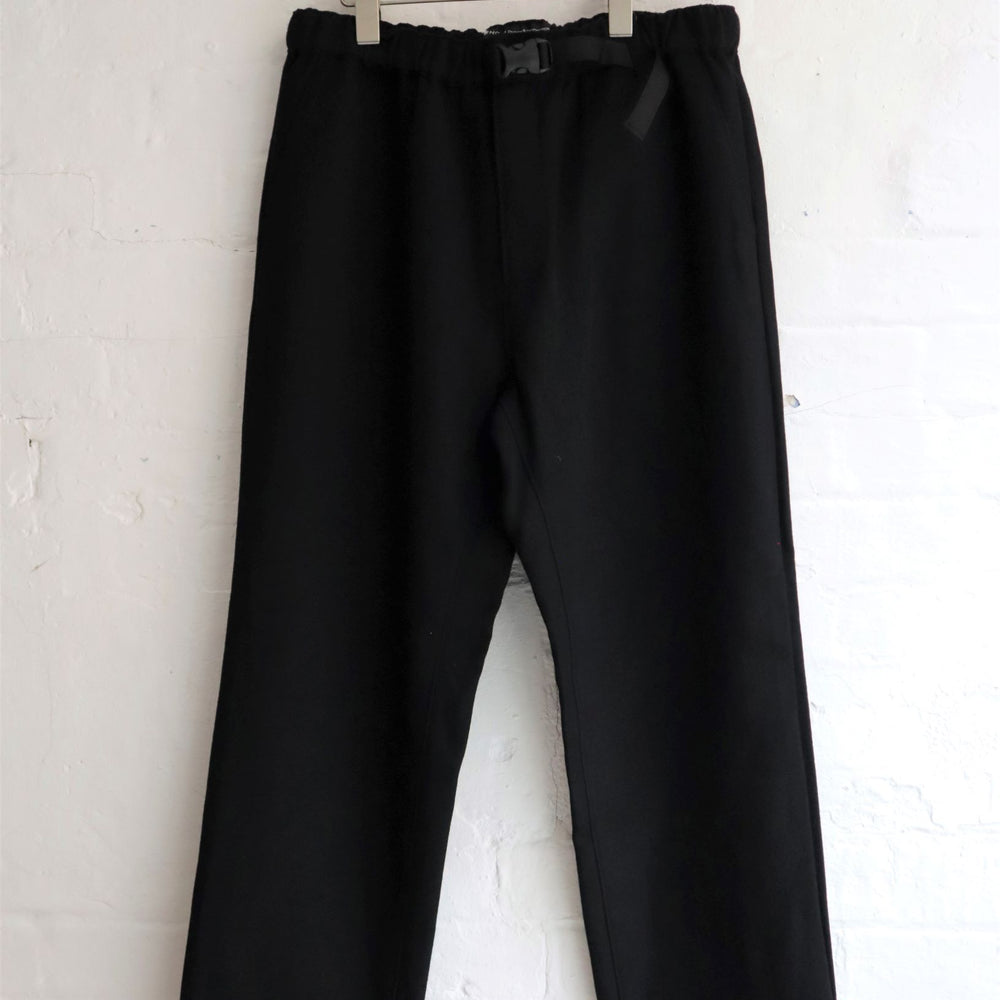 SUNNYSIDERS_FUJITO_Fujito X Noun Belt Less Trouser, Black Wool_Trousers