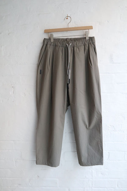 SFC - Wide Two Tuck Pants, Greige