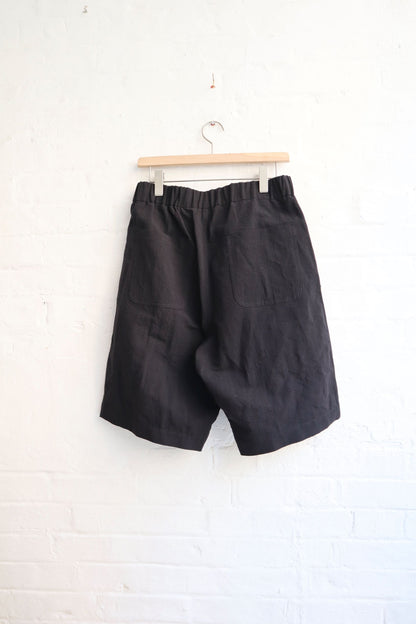SUNNYSIDERS_FUJITO_Fujito - Wide Easy Shorts, Black Seersucker_Shorts