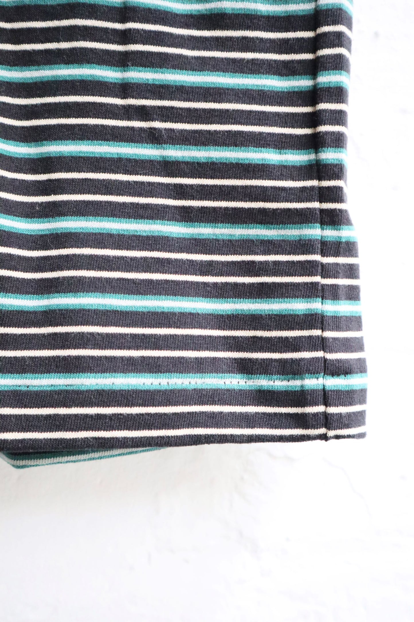 Sunnysiders - Multi Border T-Shirt, Black