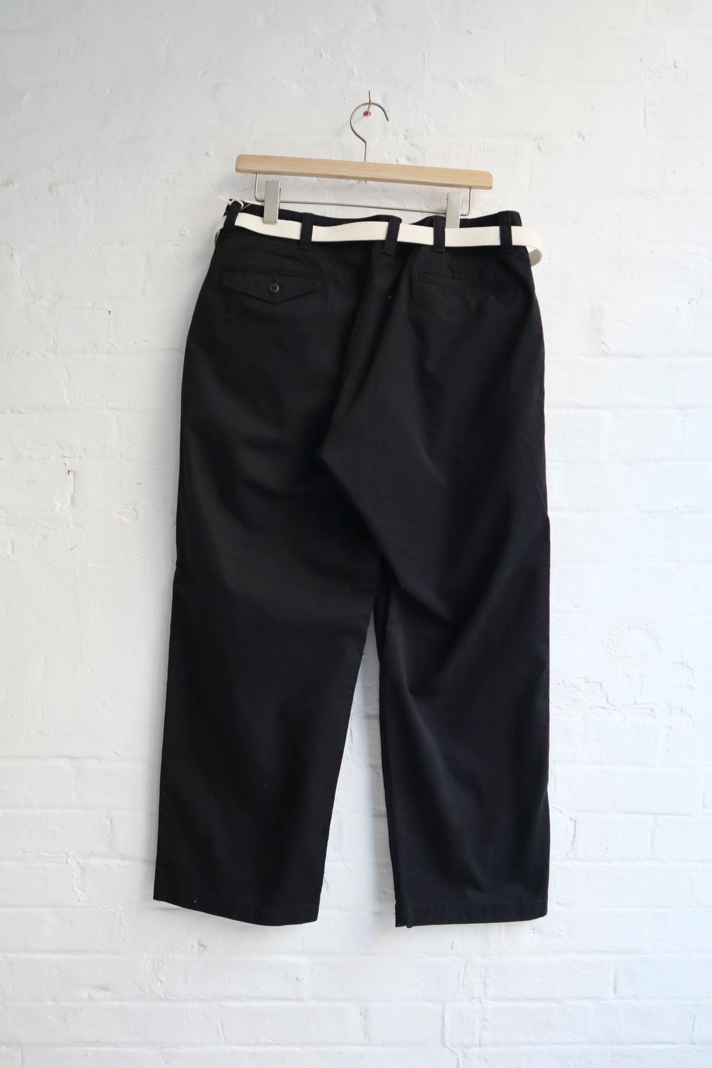 Master & Co. - Regular Chino (Belted), Black