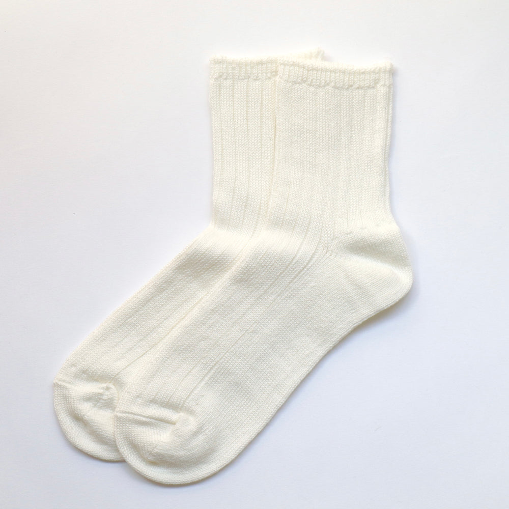 SUNNYSIDERS_ROTOTO_R1030 LINEN COTTON RIBBED ANKLE SOCKS Off White_Socks