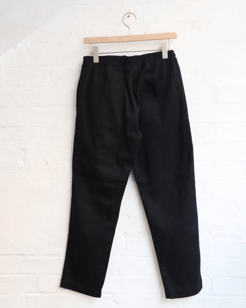 
                  
                    Line Easy Pants [WF1-P67] Black
                  
                