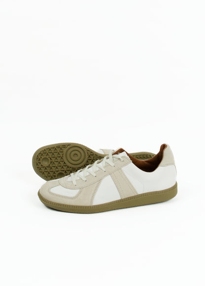SUNNYSIDERS_REPRODUCTION OF FOUND_Reproduction of Found - German Military Trainer 1700VEF, Off White_Trainer